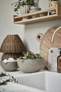 Hovedbilde Esther Kurvlampe