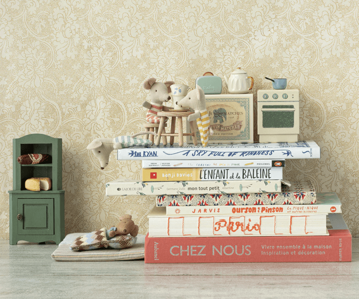 Maileg Corner cabinet Mouse Dark green