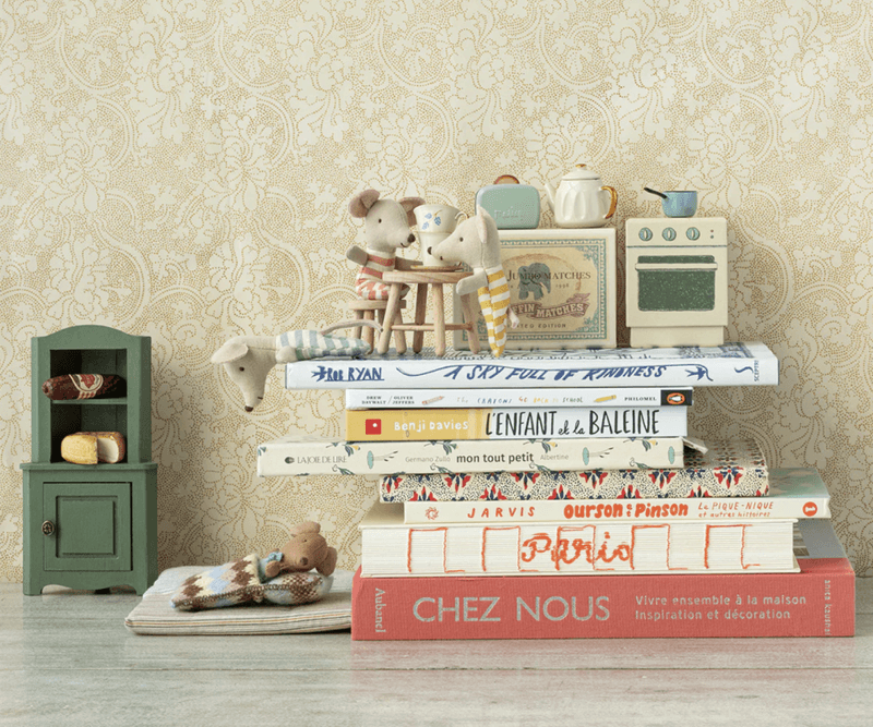 Maileg Corner cabinet Mouse Dark green